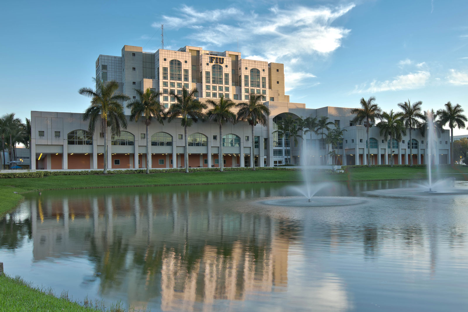 FIU Lake