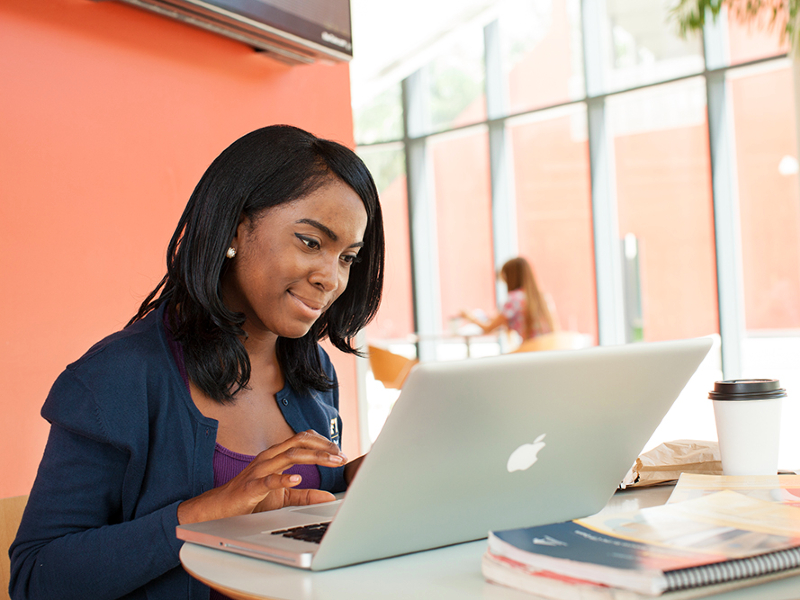 FIU Business students in the classroom