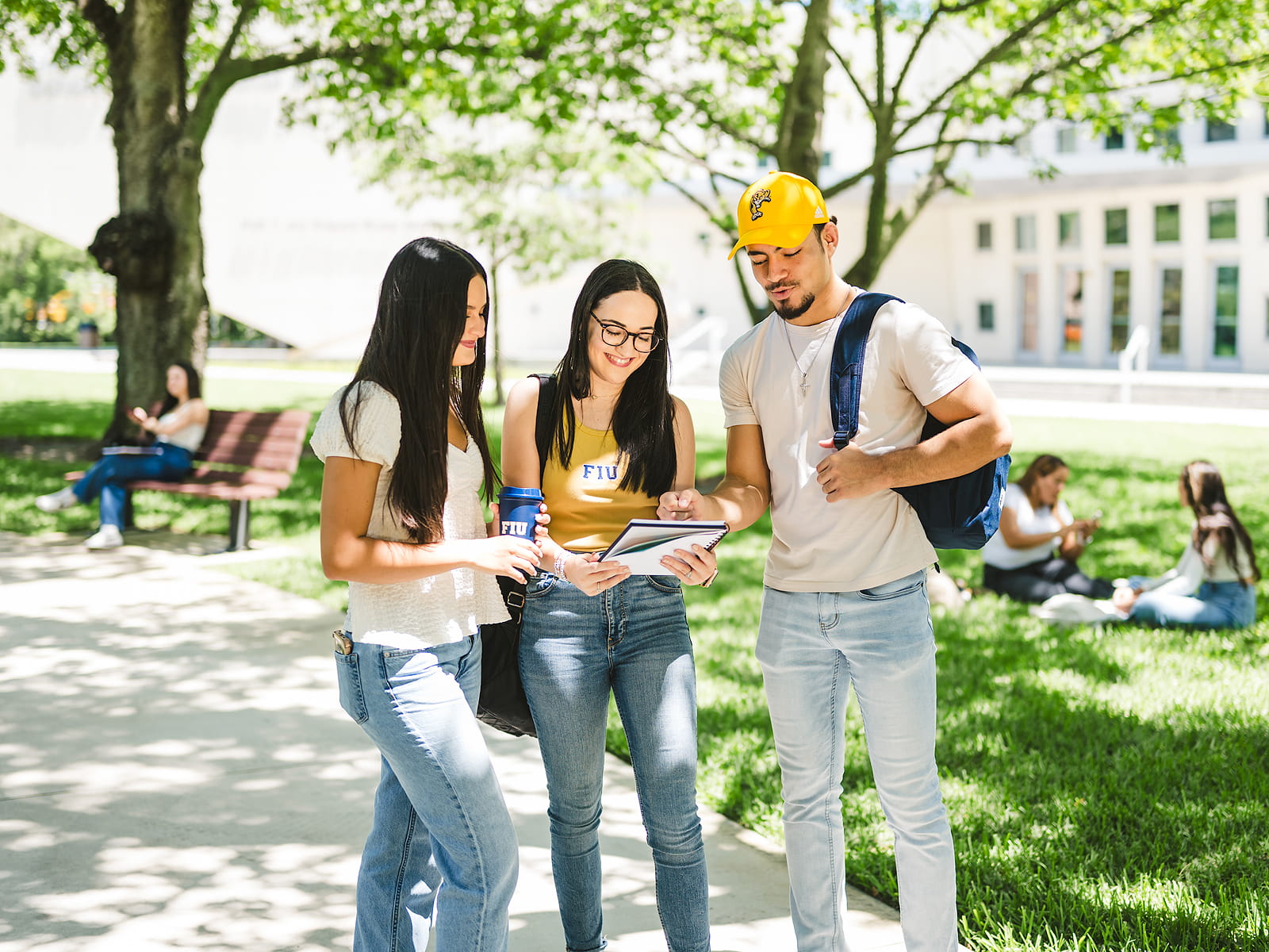 Sophomore College + Career Checklist