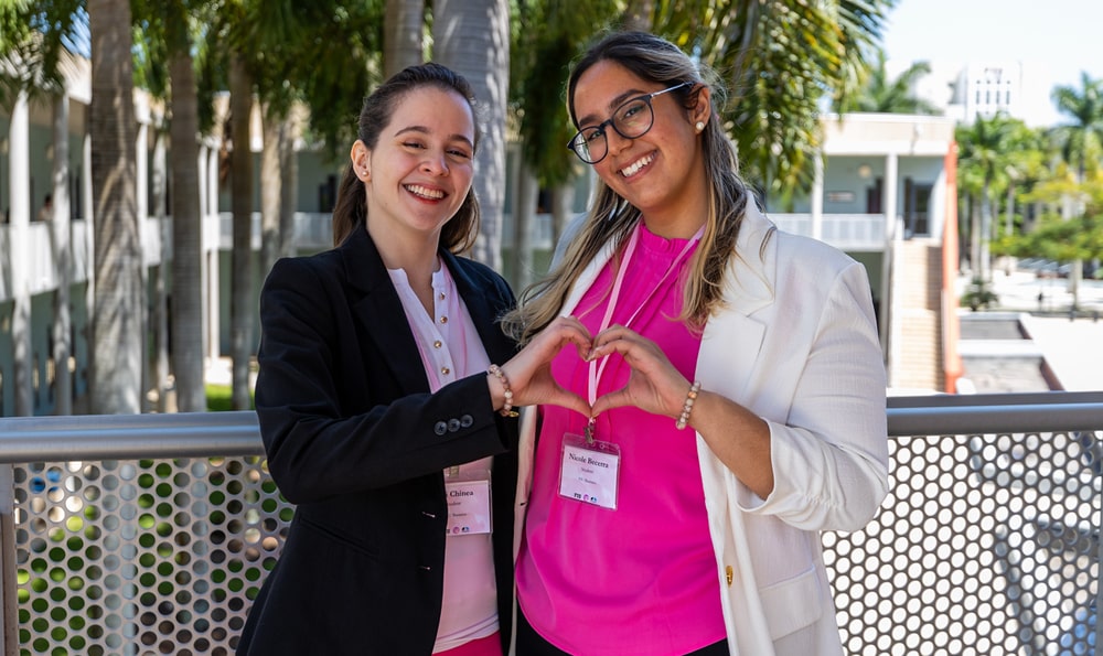 2023-2024 first-place challenge winners, students Sissi Chinea and Nicole Becerra