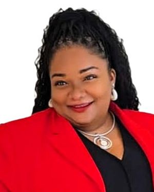 Headshot of Dilcia Bent, FIU Doctor of Business Administration Cohort 9.17