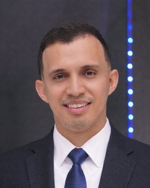 Headshot of Qusai Shqair, FIU Doctor of Business Administration Cohort 9.18