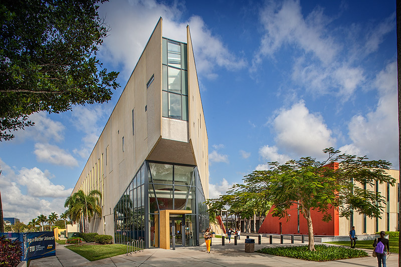 College of Business Complex at Florida International University’s Modesto A. Maidique Campus (MMC).