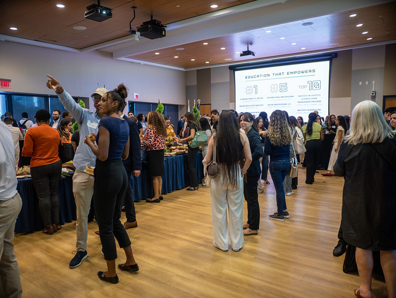 Students build connections throughout the networking session