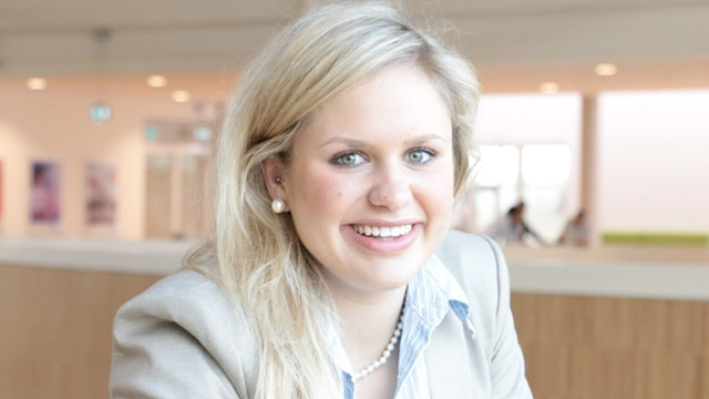 Katharina Loham headshot