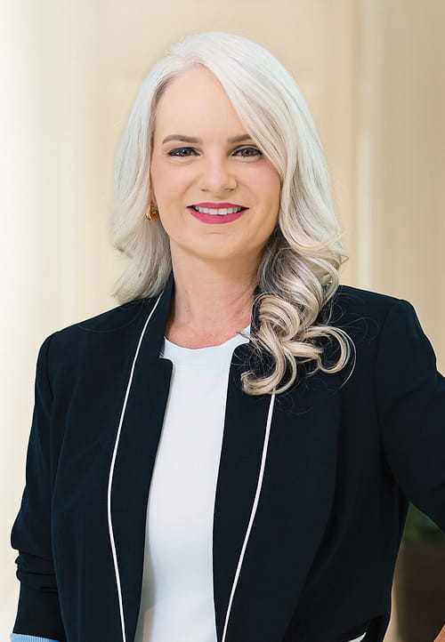 Alumna Launches First New Miami Bank in 16 Years