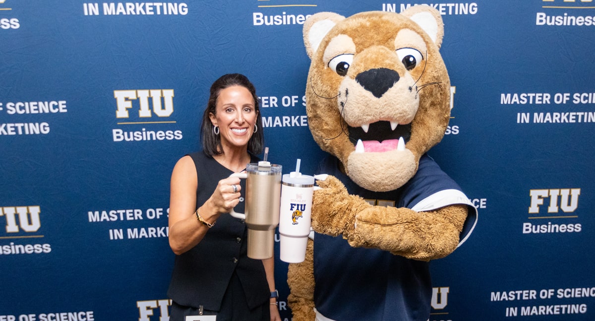 Lauren Solomon, national sales director, Stanley 1913,
who met with students, faculty and alumni of the
Master of Science in Marketing program at the
Frost Art Museum on March 6, 2025.