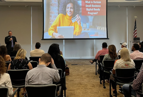 Verizon Expands Small Business Digital Program in Miami with Help from Florida SBDC at FIU Business