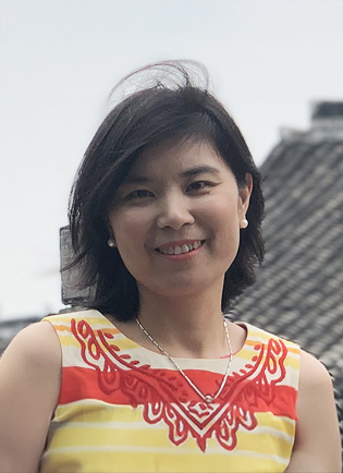 Kelly Huang